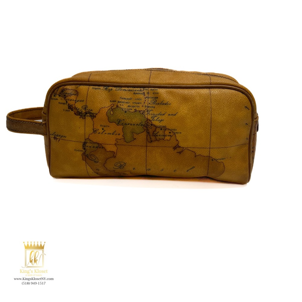 Alviero martini pouch